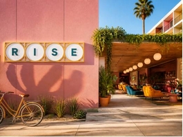 https://www.riseuptownhotel.com/ website